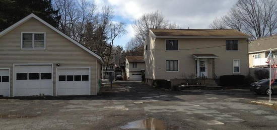 2010 Curry Basement Rd Unit 4, Schenectady, NY 12303