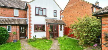 3 bed semi-detached house for sale