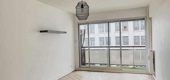 Appartement  à louer, 2 pièces, 1 chambre, 44 m²