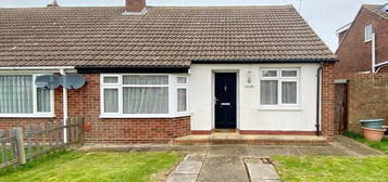 2 bedroom semi-detached bungalow to rent