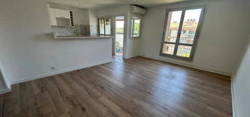 Appartement  à louer, 3 pièces, 2 chambres, 52 m²