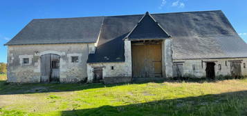 Vaste grange avec vue dégagée