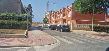 Piso en Nueva Almería - Cortijo Grande - Vega de Acá, Almería