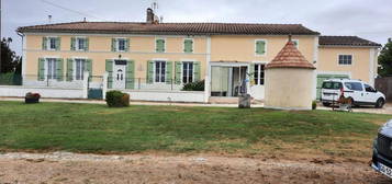 Maison  à vendre, 6 pièces, 4 chambres, 140 m²