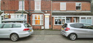 5 bedroom terraced house for sale