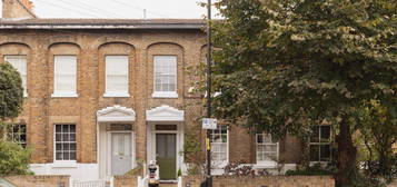 Terraced house for sale in Furley Road, Peckham SE15