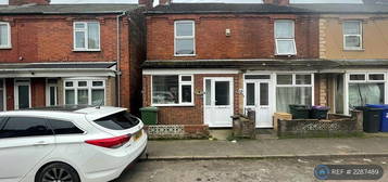 2 bedroom terraced house