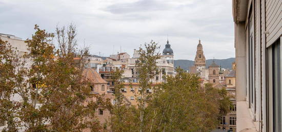 Piso en venta en Gran Vía Alfonso X el Sabio, San Miguel