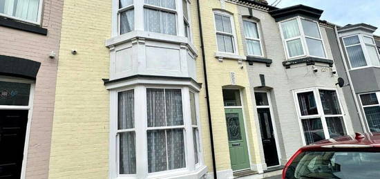 4 bedroom terraced house for sale