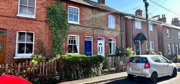 2 bedroom terraced house