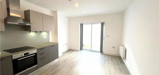 1 bedroom maisonette