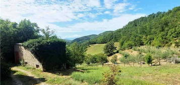 Rustico e casale in vendita a Pieve Santo Stefano