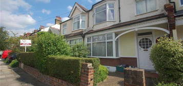 4 bed terraced house to rent