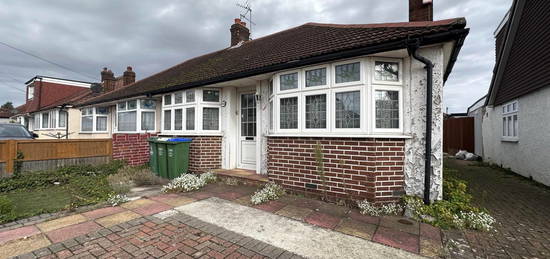 Bungalow for sale in Long Lane, Bexleyheath DA7