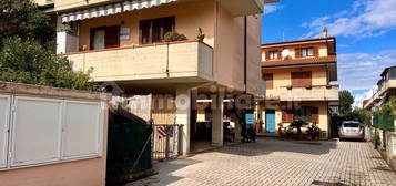 Quadrilocale via della Caserma 12, Torre del Lago, Viareggio