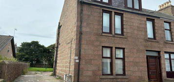 2 bed flat to rent