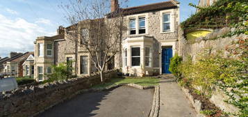 4 bedroom semi-detached house for sale