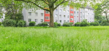 Schön geschnittene 3-Zi-Wohnung mit Loggia auf 68 m²