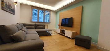 Appartement meublé  à louer, 5 pièces, 2 chambres, 88 m²