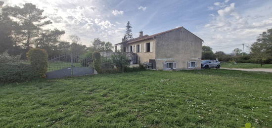 Villa  à vendre, 7 pièces, 5 chambres, 221 m²