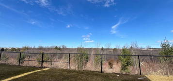 LOWER - 132 HARTNEY DRIVE, Richmond Hill, Ontario 