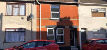 2 bedroom terraced house