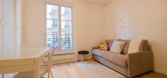 Studio  à vendre, 1 pièce, 18 m², Étage 1/5