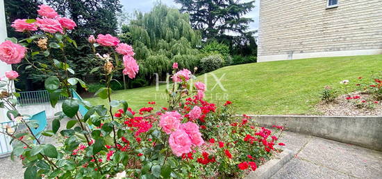 Appartement à Saint Germain en Laye résidence avec ascenseur gardien