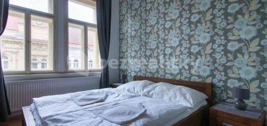 Pronájem bytu 3+1 90 m², Blanická, Praha