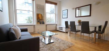 Flat to rent in Southwell Gardens, London SW7