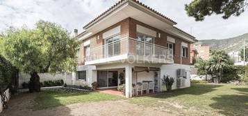 Casa en El Poal, Castelldefels