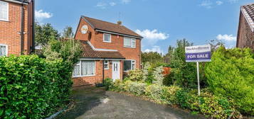 4 bed detached house for sale