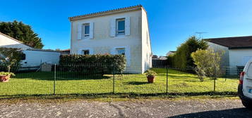 Maison f6 à st ciers sur gironde