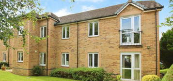 Flat for sale in Banbury Road, Kidlington OX5