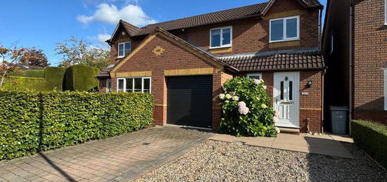 3 bed semi-detached house for sale