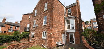 1 bedroom ground floor flat