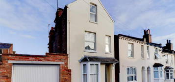 3 bedroom detached house to rent