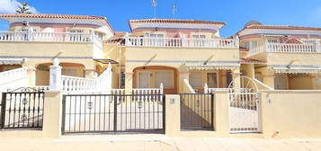 Casa adosada en Cabo Roig - La Zenia, Orihuela