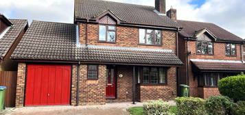 Detached house to rent in Laxton Close, Locks Heath, Southampton SO31