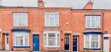 4 bedroom terraced house