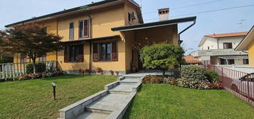 Villa in vendita in via Moia s.n.c