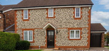 3 bed detached house for sale