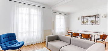 Appartement meublé  à louer, 4 pièces, 2 chambres, 71 m²