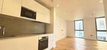 3 bed flat to rent