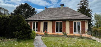 Maison centre ville de Milly la forêt avec jardin