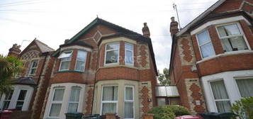 4 bedroom semi-detached house