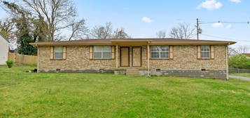 109 Berkley Dr #B, Madison, TN 37115