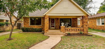 3228 Rogers Ave, Fort Worth, TX 76109