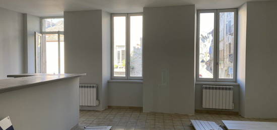 Achat appartement 2 pièces 56 m²