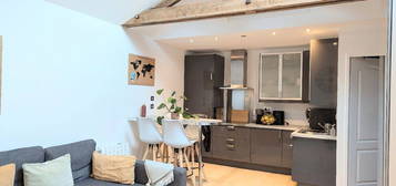 Appartement (T2) de 38m² donnant sur une terrasse de 22m²